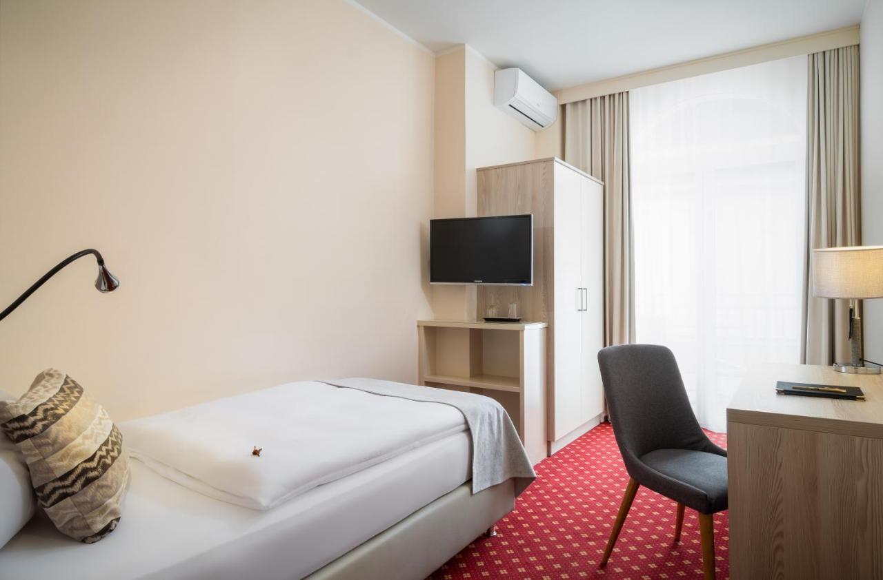 Hotel Post Wrann Velden am Wörthersee Cameră foto